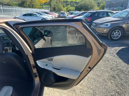 2015 Volvo V40 - photo 11