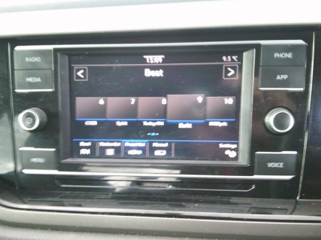 2019 Volkswagen Polo - thumbnail 11