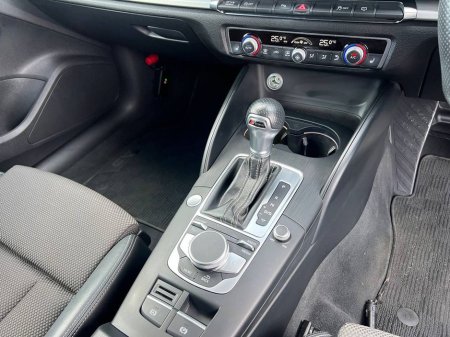 2018 Audi A3 - thumbnail 11