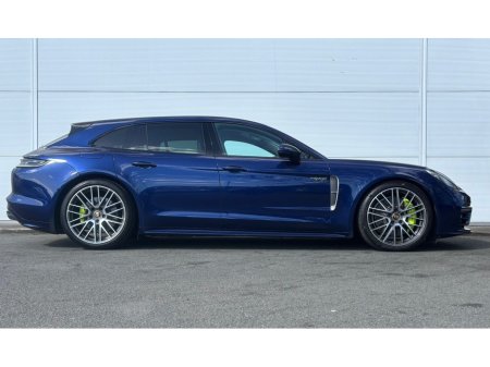 2023 Porsche Panamera - thumbnail 4