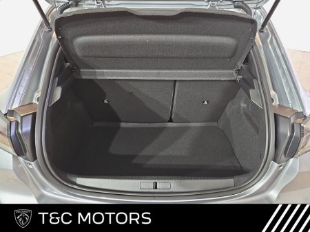 2026 Peugeot 208 - thumbnail 8