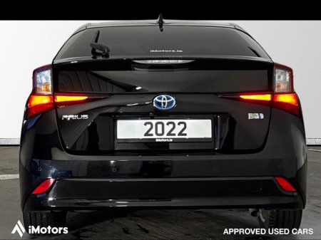 2022 Toyota Prius HYBRID S TOURING SMART €23,400