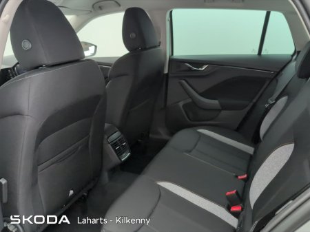 2025 Skoda Scala SELECTION 1.0TSI 115HP EX DEMO €27,950 thumbnail