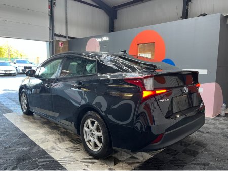 2022 Toyota Prius €20950 2022 TOYOTA PRIUS S 1.8 AUTOMATIC / REVERSE CAMERA / CRUISE CONTROL €20,950 thumbnail