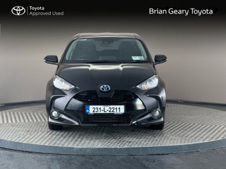 2023 Toyota Yaris Hybrid LunaSport €24,950 thumbnail