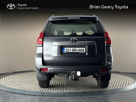 2022 Toyota Landcruiser - view 4