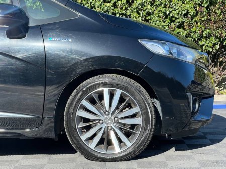 2017 Honda Fit - thumbnail 9