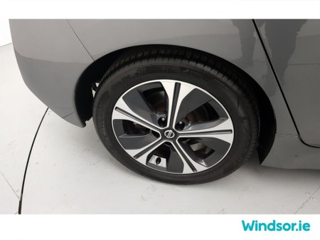 2019 Nissan Leaf Leaf SVE 40 kWh €13,995 thumbnail