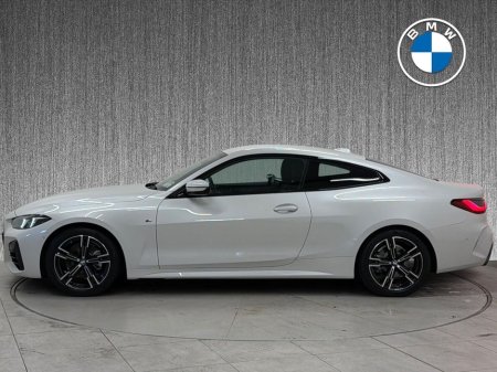 2025 BMW 4 Series - thumbnail 3