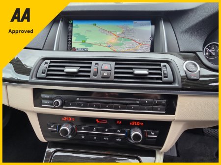 2016 BMW 5 Series - thumbnail 17