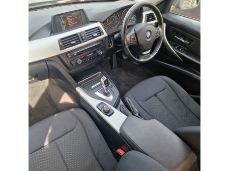 2013 BMW 3 Series - thumbnail 14