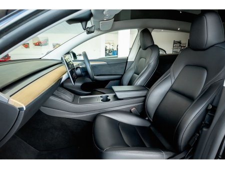 2022 Tesla Model Y - thumbnail 14