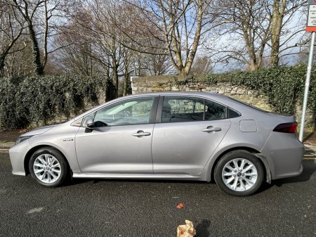 2021 Toyota Corolla - thumbnail 4