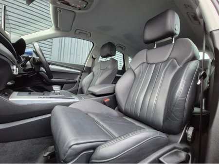 2021 Audi Q5 40 TDI S-TRONIC SE LAUNCH €39,995 thumbnail