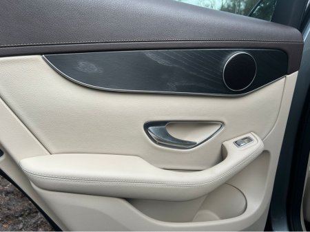 2020 Mercedes-Benz GLC Class 200 D COUPE  *AMG Exterior…Full Ivory Leather* €37,950 thumbnail