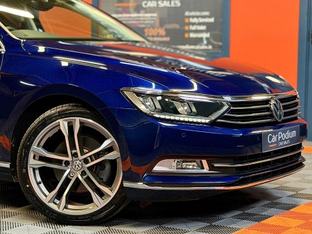 2018 Volkswagen Passat - thumbnail 2