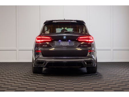 2022 BMW X5 xDrive45e M Sport €62,950 thumbnail