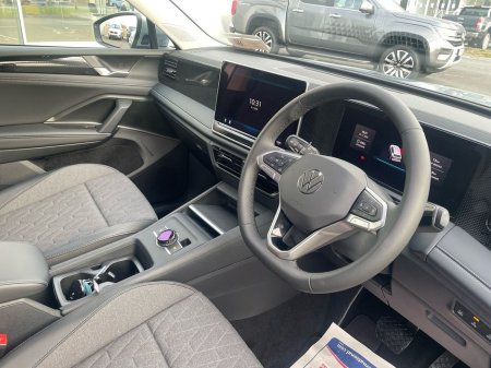 2026 Volkswagen Tiguan EDITION 75 2.0TDI DSG 150HP €53,507 thumbnail