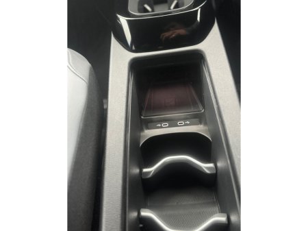 2023 Volkswagen ID.4 PRO 150 KW LIFE 77KWH  • One Owner • Big Battery • Moonstone Grey • Immaculate. €22,950 thumbnail