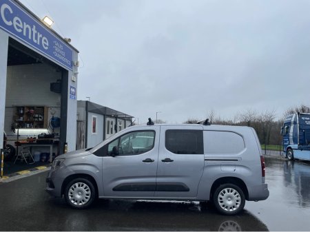 2021 Opel Combo - thumbnail 8