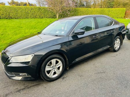 2016 Skoda Superb - thumbnail 12