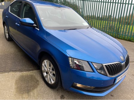 2017 Skoda Octavia - thumbnail 2