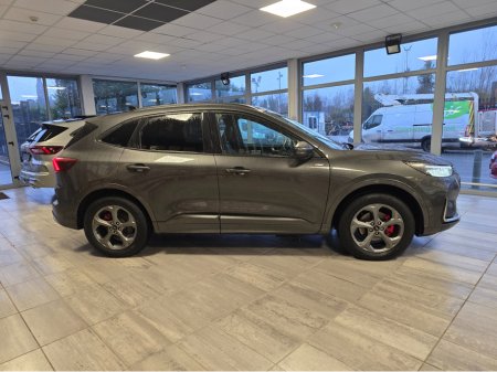 2025 Ford Kuga ST-LINE PHEV PAN ROOF €39,800