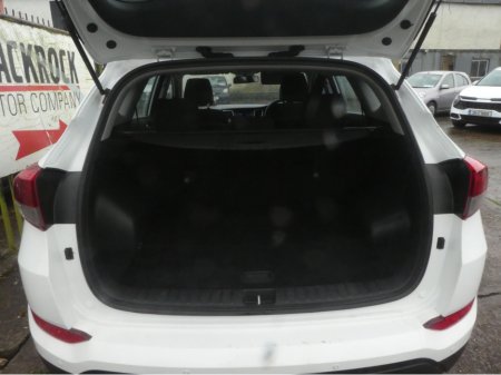 2017 Hyundai Tucson 1.7 CRDI S BL/DR 2WD 5DR €12,950 thumbnail