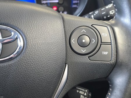 2016 Toyota Auris - thumbnail 19