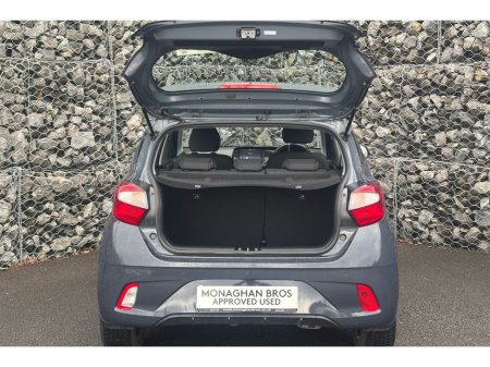 2024 Hyundai i10 ADVANCE €17,995 thumbnail