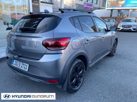 2025 Dacia Sandero - thumbnail 4