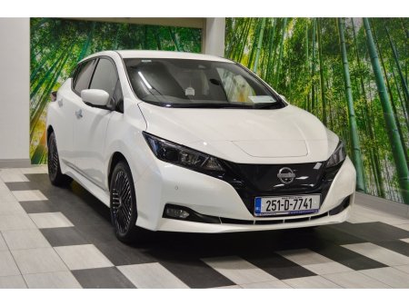 2025 Nissan Leaf Leaf SV Premium 40 kWh €24,995 thumbnail