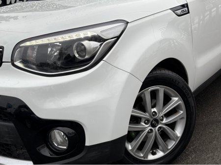 2018 Kia Soul - thumbnail 8