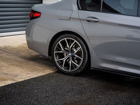 2022 BMW 5 Series 520D G30 M Sport 4DR Auto €44,950 thumbnail