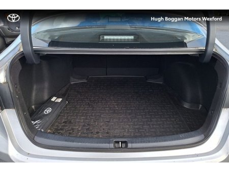 2023 Toyota Corolla COROLLA LUNA SALOON €27,950 thumbnail