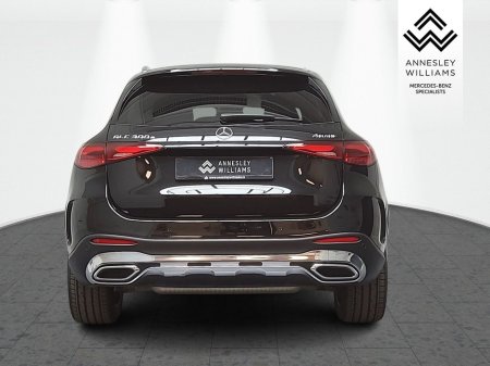 2024 Mercedes-Benz GLC Class - thumbnail 7