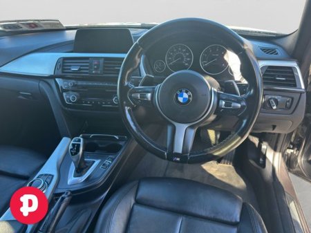 2017 BMW 3 Series - thumbnail 4