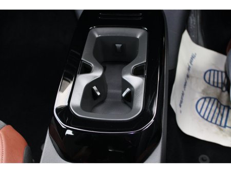 2022 Volkswagen ID.4 LIFE DX 77kWh 174HP €26,950 thumbnail