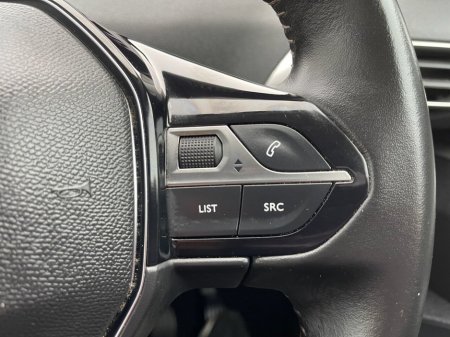 2022 Peugeot 5008 1.5 BlueHDi Active Premium SUV 5dr Diesel Manual Euro 6 (s/s) (130 ps) thumbnail