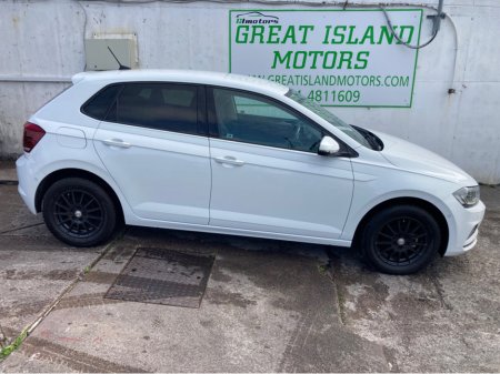 2019 Volkswagen Polo  €17,950