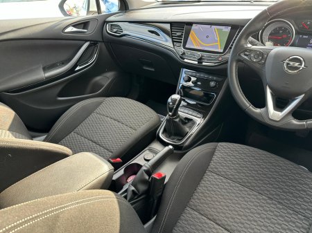 2018 Opel Astra - thumbnail 16