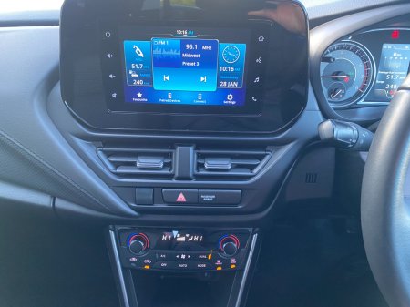 2025 Suzuki S-CROSS S-Cross 1.4 Mild Hybrid Motion MT €30,950 thumbnail