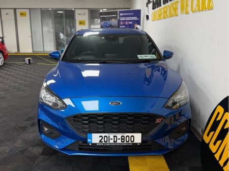 2020 Ford Focus St-line 5D 1.0T 125 €21,777 thumbnail