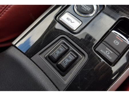 2018 Mitsubishi Outlander - thumbnail 18