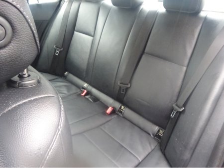 2016 Mercedes-Benz C Class C200 BLUETEC AUTOMATIC  4 DOOR KEY €13,950 thumbnail