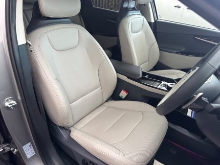 2022 Kia EV6 - thumbnail 9