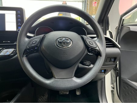 2021 Toyota C-HR - thumbnail 8