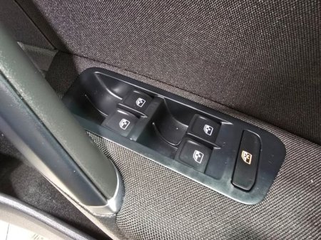 2019 Volkswagen Golf - thumbnail 20