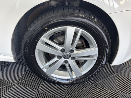 2013 Volkswagen Polo - thumbnail 5