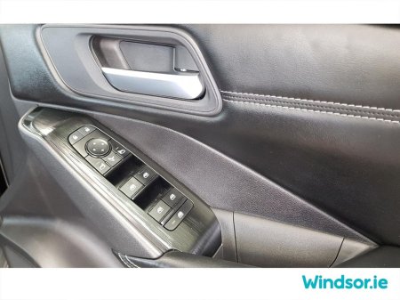 2022 Nissan Qashqai 1.3 PET MILD HYBRID SV €30,495 thumbnail